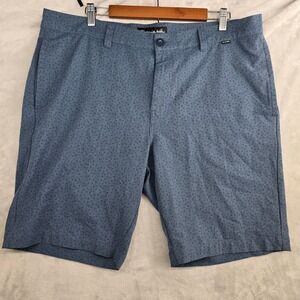 Travis Mathew Mens Size 38 Blue Micro Dot Golf Performance Shorts Polyester